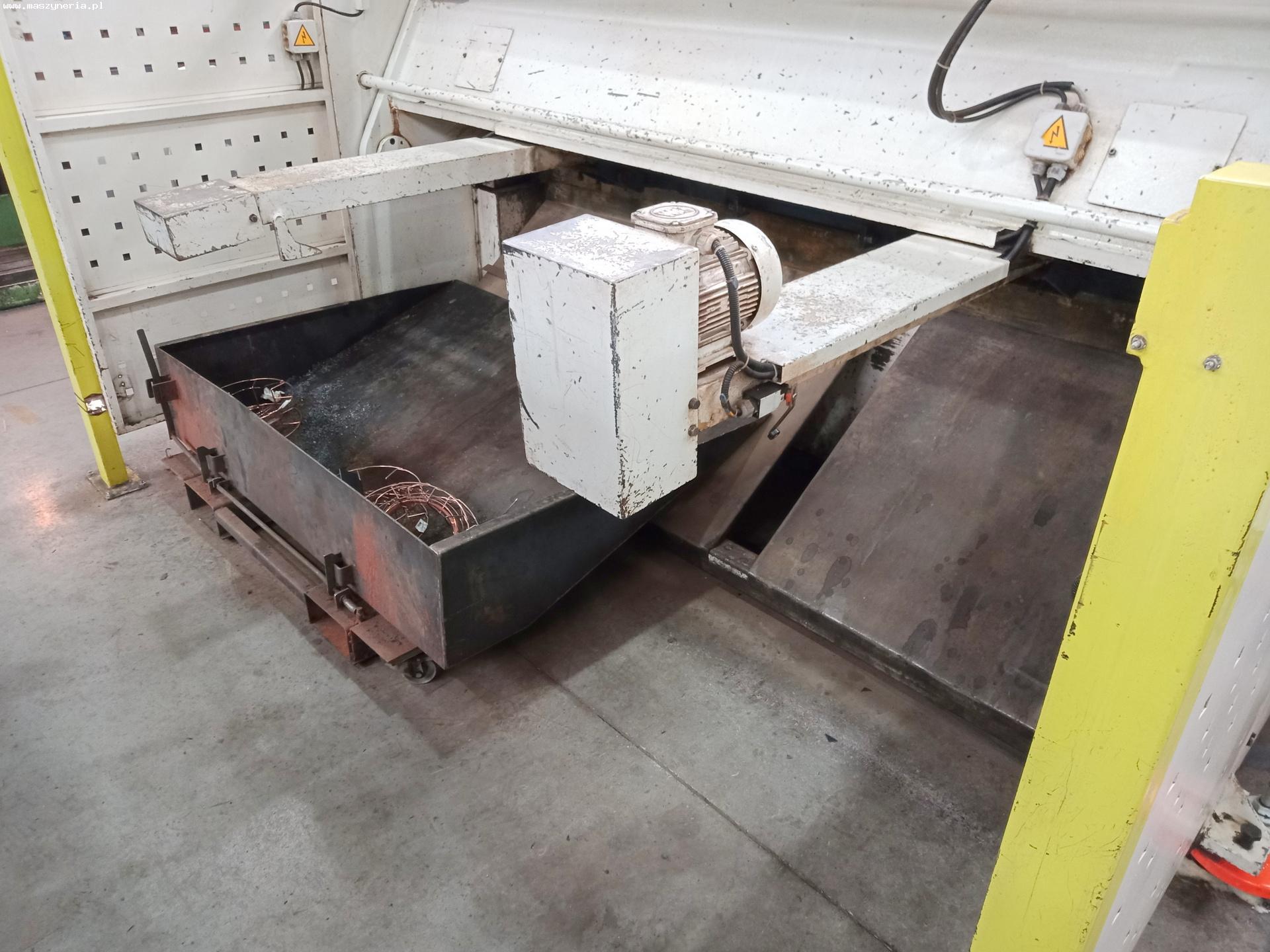 Cesoie a ghigliottina ERMAK HGS 2600 X 6 in vendita - foto 4